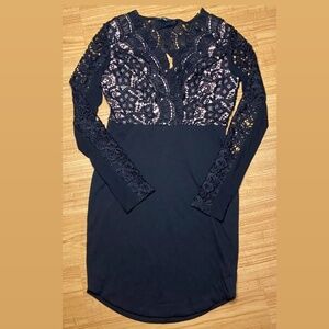 Women's Black lace dress Lined Bodice Long Sleeve size M Haute Monde